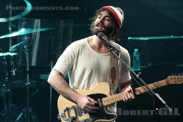 ANGUS AND JULIA STONE - 2014-12-08 - PARIS - Radio France (Studio 105) - 